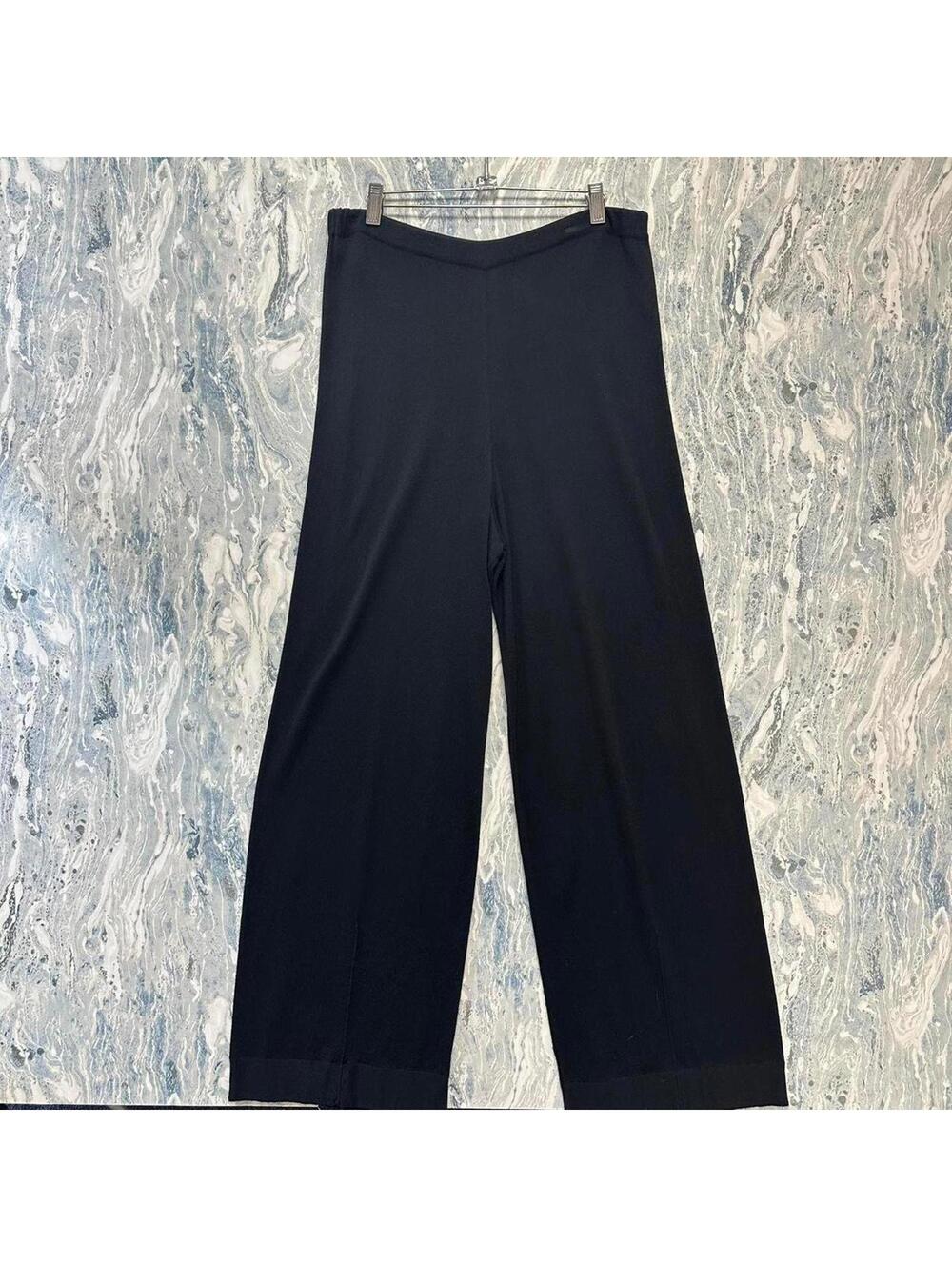 Minimalist boho chic black comfy lounge pants (3)